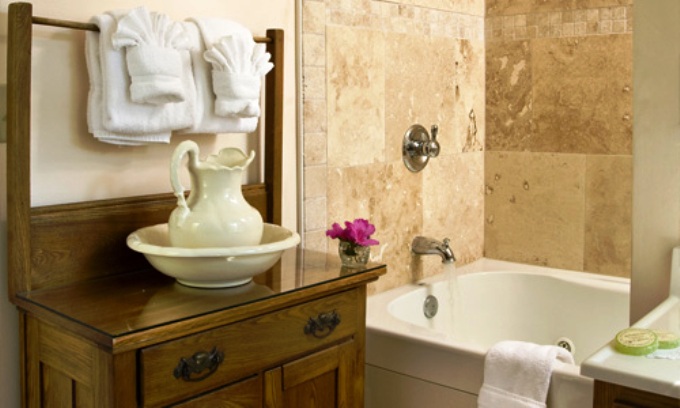 Jetted tub and Bathroom Vanity