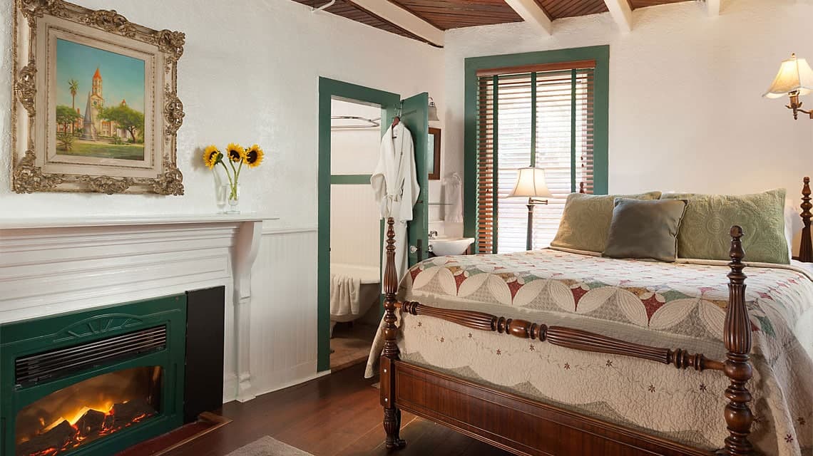 Queen Bed
