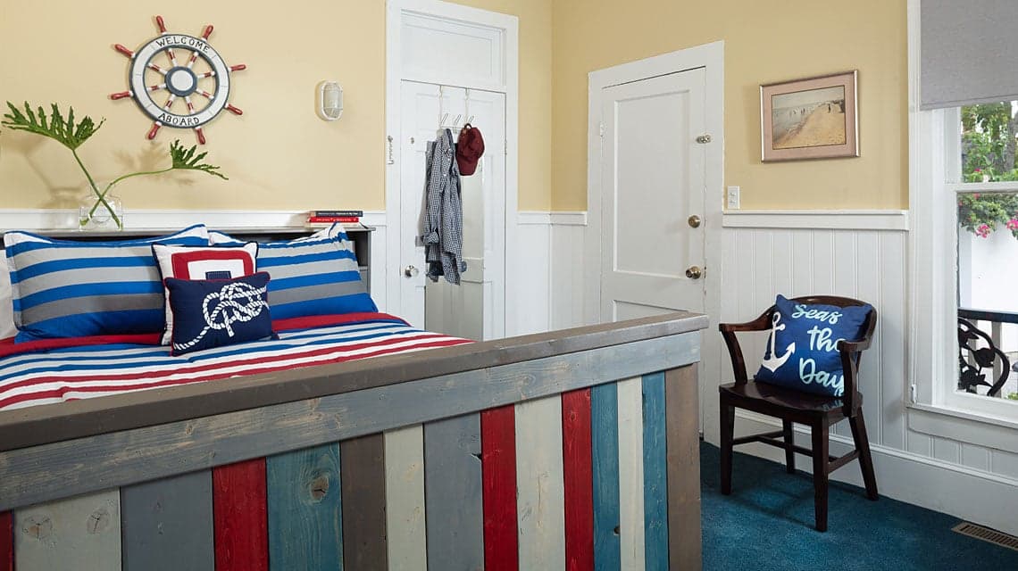 Second bedroom