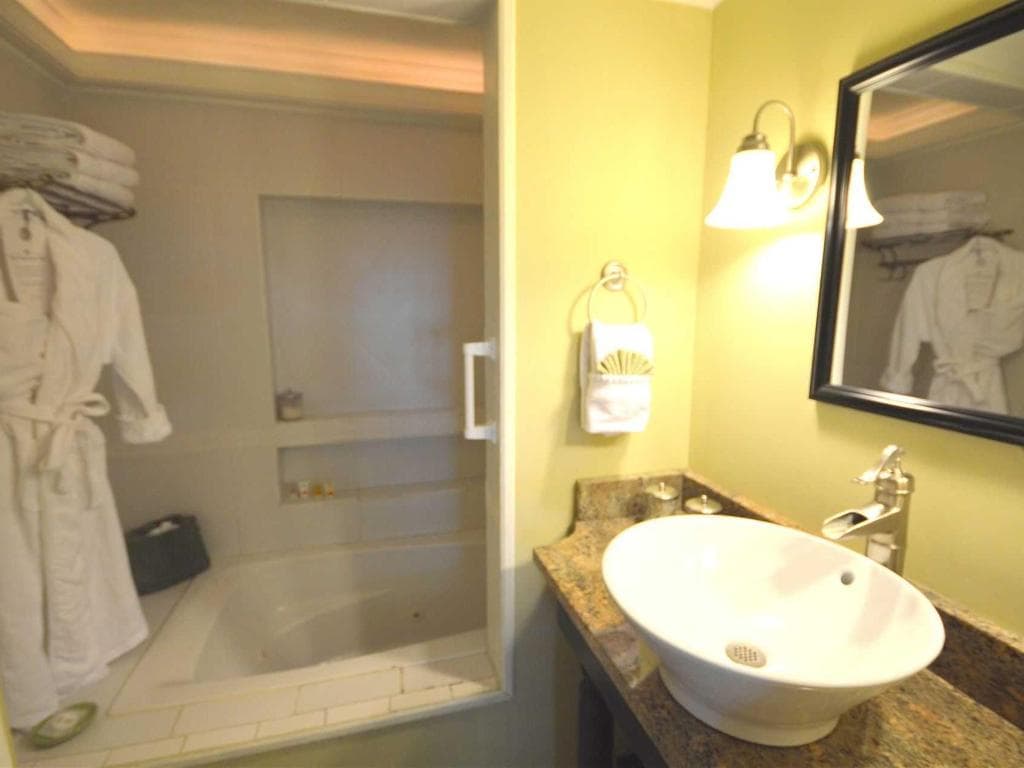 bathroom1