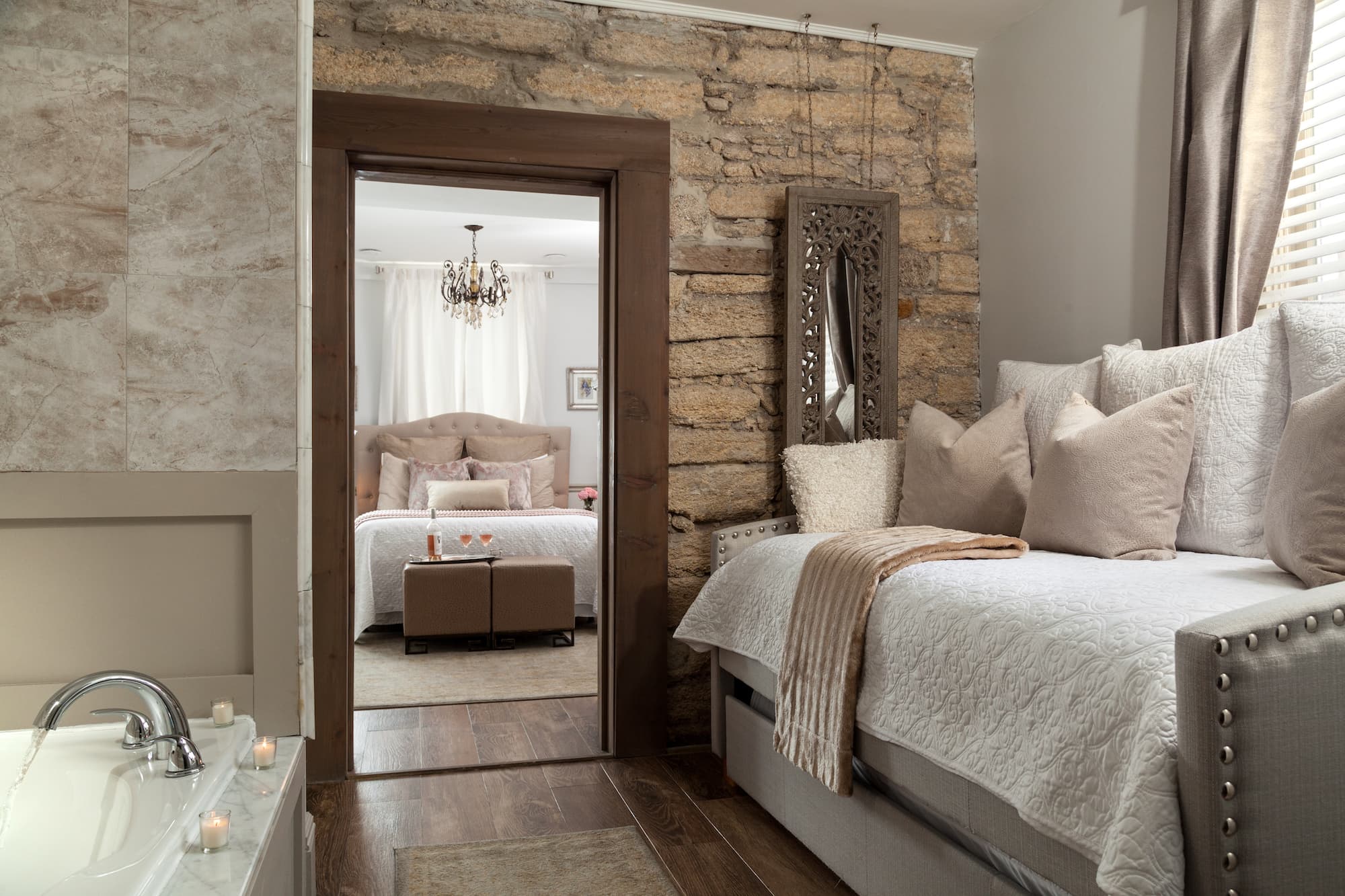 coquina wall daybed and tub