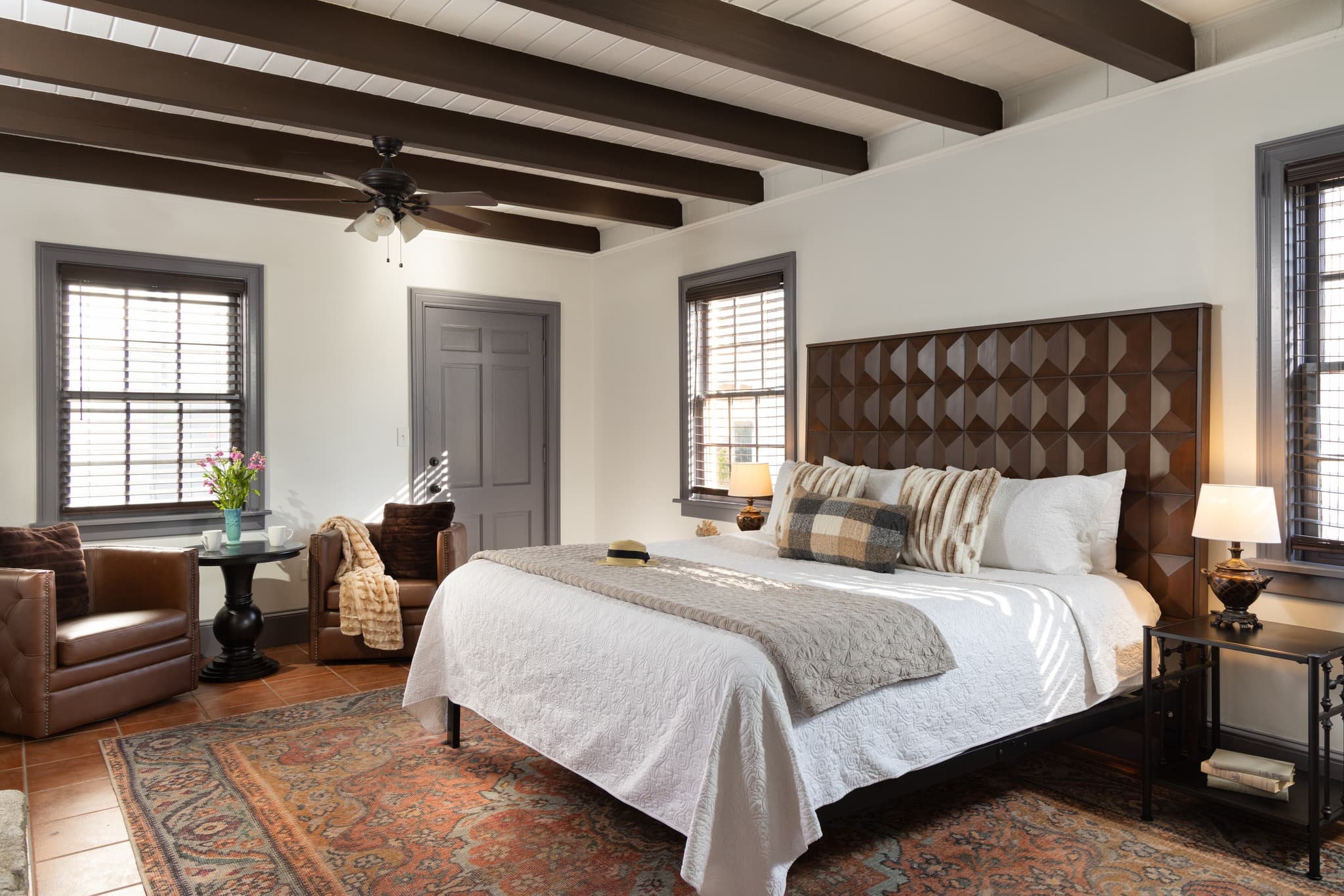 King sized bed in St. Augustine