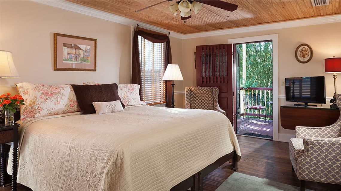 King Bed