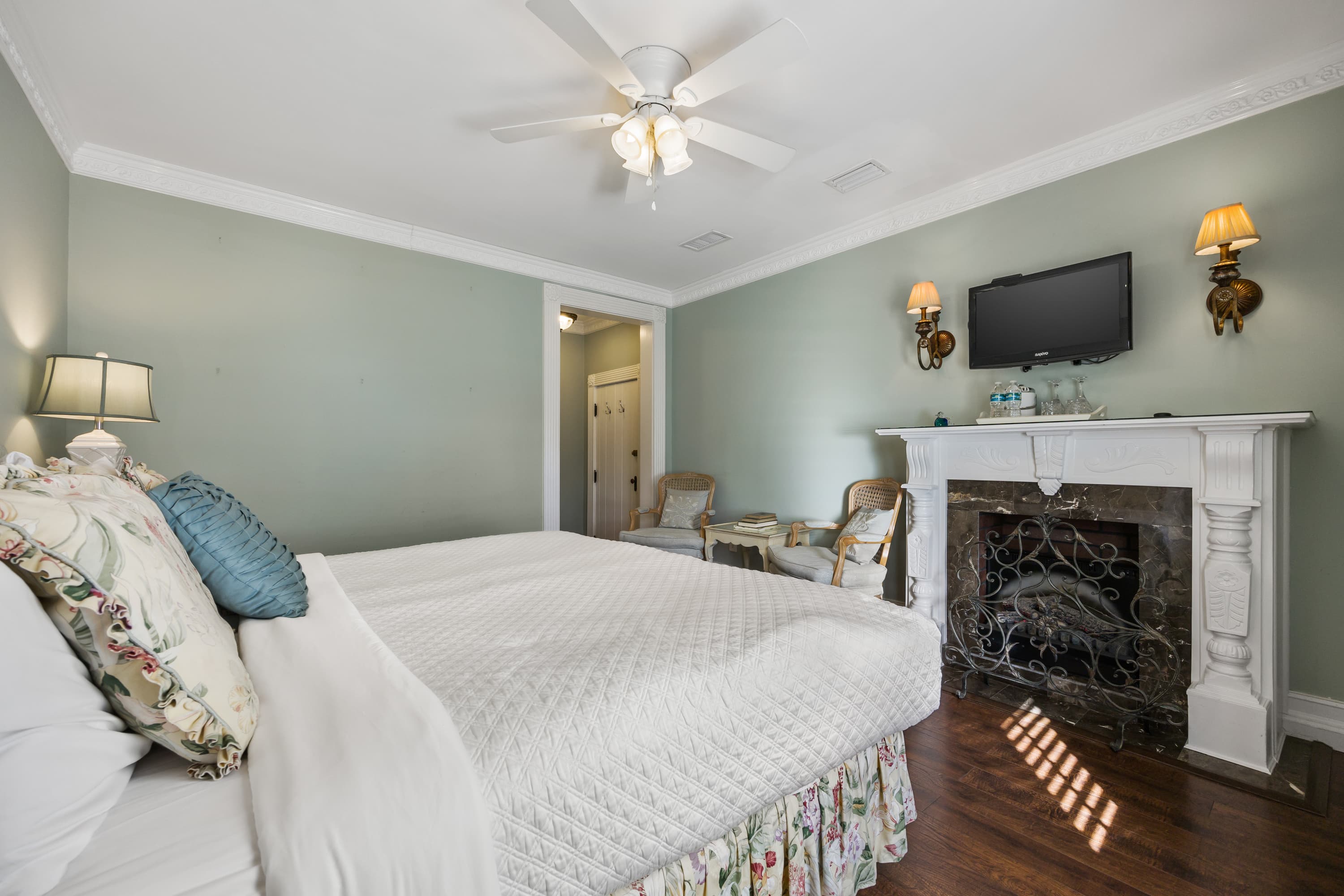 bedroom with fireplace